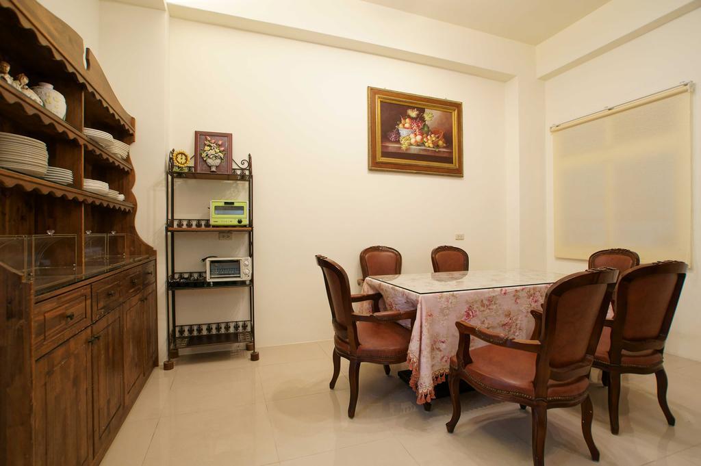 Rose Rider Guesthouse T'ai-tung Esterno foto