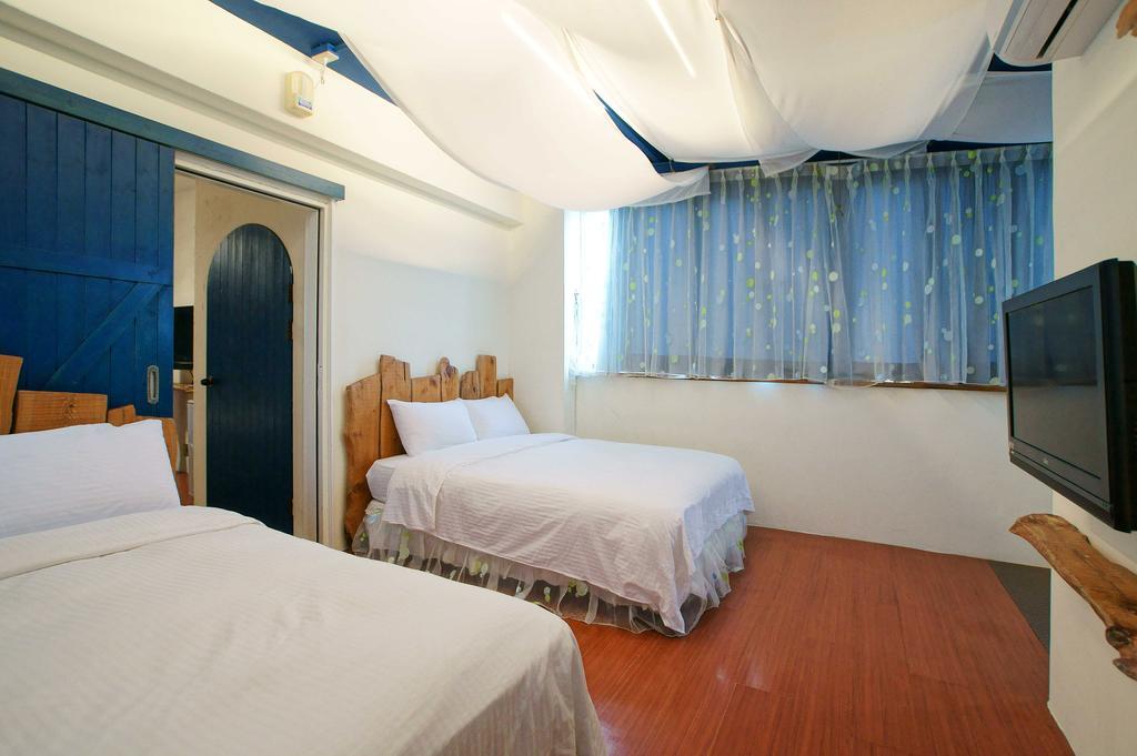 Rose Rider Guesthouse T'ai-tung Esterno foto